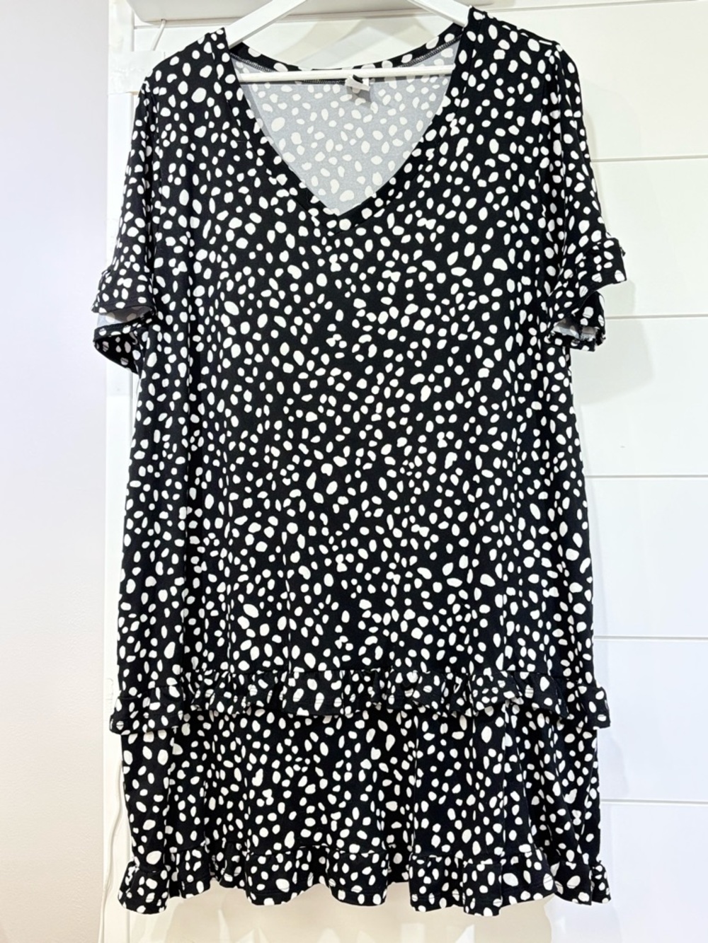 Black and White Polka Dot V-Neck Mini Dress